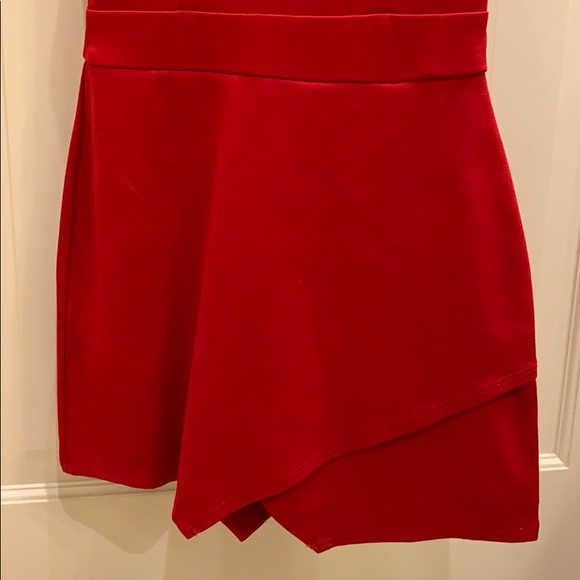 Deep V-Neck Romper (NWOT) - Picture 3 of 5